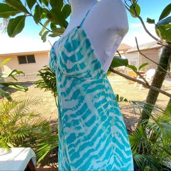 Guess Los Angeles  long aqua and white spaghetti strap elastic waist dress sz L - Picture 4 of 13